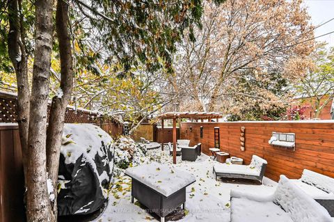 Photo 27 at 98 Frater Avenue, East York, Toronto