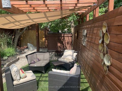 Photo 32 at 98 Frater Avenue, East York, Toronto