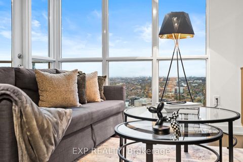 Photo 2 at Ph15 - 21 Iceboat Terrace, Waterfront Communities C1, Toronto