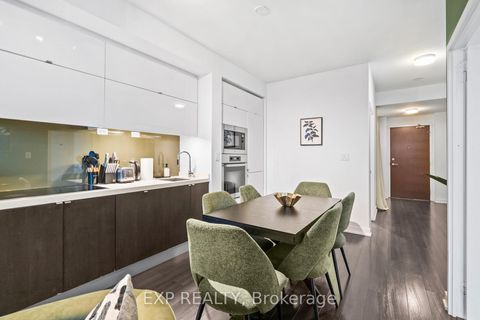 Photo 5 at Ph15 - 21 Iceboat Terrace, Waterfront Communities C1, Toronto