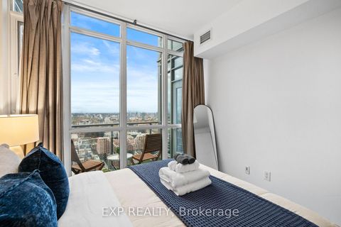 Photo 20 at Ph15 - 21 Iceboat Terrace, Waterfront Communities C1, Toronto
