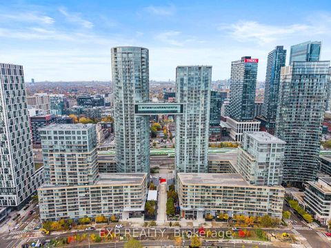 Photo 33 at Ph15 - 21 Iceboat Terrace, Waterfront Communities C1, Toronto