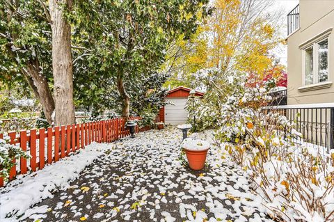 Photo 19 at 14 Dustan Crescent, East York, Toronto