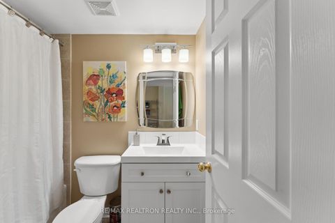 Photo 27 at 57 Littleriver Court, Patterson, Vaughan