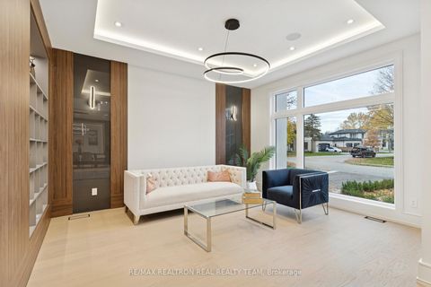 Photo 5 at 1362 Sedgewick Crescent, SW Southwest, Oakville