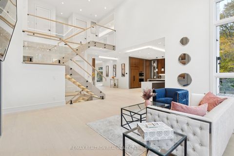 Photo 9 at 1362 Sedgewick Crescent, SW Southwest, Oakville