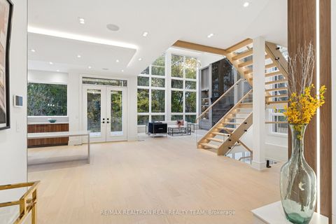 Photo 10 at 1362 Sedgewick Crescent, SW Southwest, Oakville