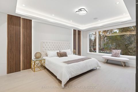 Photo 21 at 1362 Sedgewick Crescent, SW Southwest, Oakville