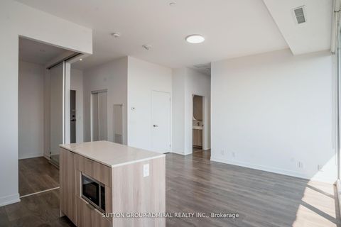 Photo 9 at 3109 - 15 Holmes Avenue, Willowdale East, Toronto