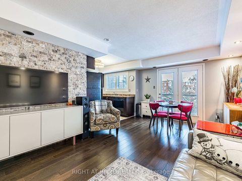 Photo 7 at 9 - 19 Hays Boulevard, RO River Oaks, Oakville