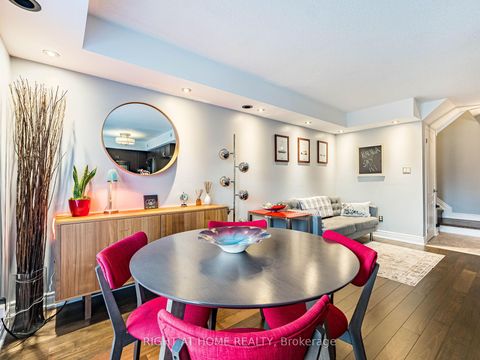 Photo 11 at 9 - 19 Hays Boulevard, RO River Oaks, Oakville