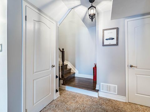 Photo 19 at 9 - 19 Hays Boulevard, RO River Oaks, Oakville