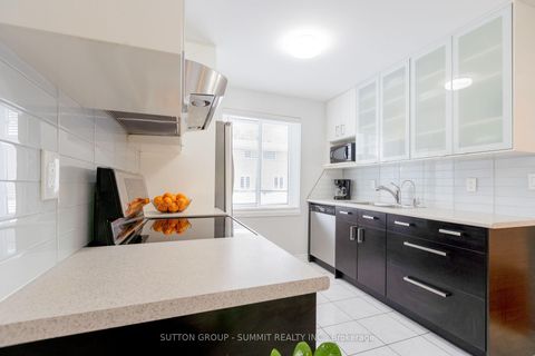Photo 17 at 4 - 95 Rameau Drive, Hillcrest Village, Toronto