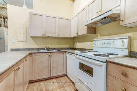 Photo 11 at 1 - 121 Prescott Avenue, Pellam Park, Toronto