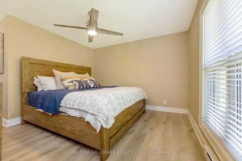 Photo 11 at 142 Meighen Avenue, Parkview, Toronto