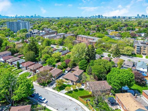 Photo 25 at 142 Meighen Avenue, Parkview, Toronto