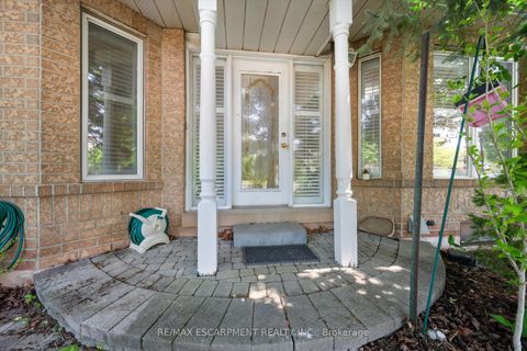 Photo 30 at 58 - 1240 Westview Terrace, WT West Oak Trails, Oakville