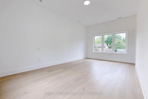 Photo 37 at 32 Cossar Avenue, Aurora Highlands, Aurora