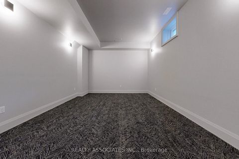 Photo 45 at 32 Cossar Avenue, Aurora Highlands, Aurora