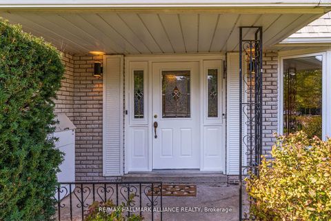 Photo 4 at 2033 Water's Edge Drive, BR Bronte, Oakville