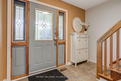 Photo 5 at 2033 Water's Edge Drive, BR Bronte, Oakville