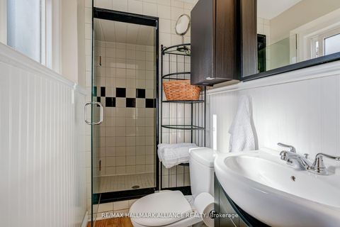 Photo 21 at 2033 Water's Edge Drive, BR Bronte, Oakville