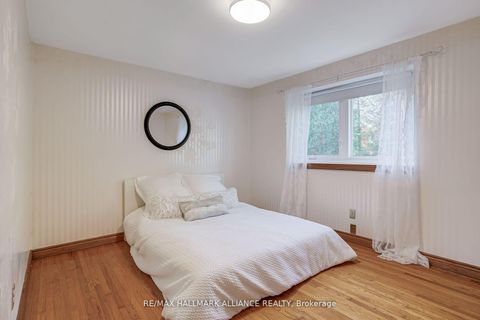 Photo 22 at 2033 Water's Edge Drive, BR Bronte, Oakville