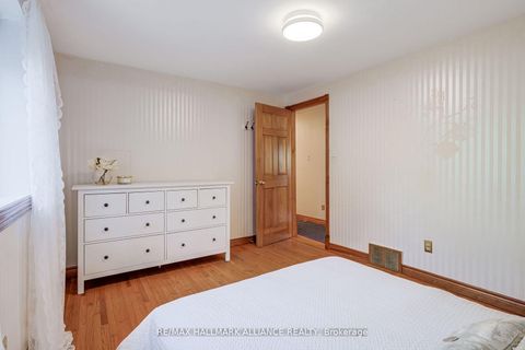 Photo 23 at 2033 Water's Edge Drive, BR Bronte, Oakville