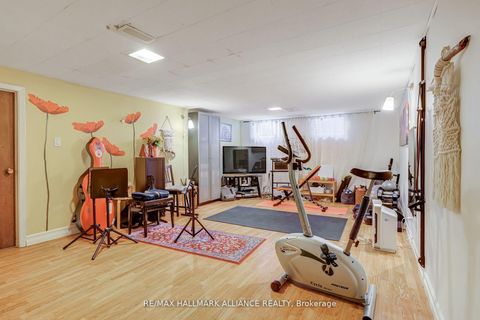 Photo 29 at 2033 Water's Edge Drive, BR Bronte, Oakville