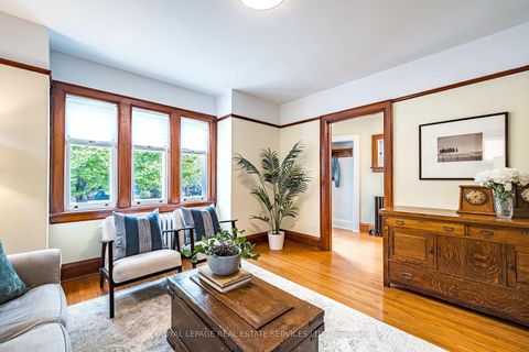 Photo 4 at 44 Fourth Street, New Toronto, Toronto