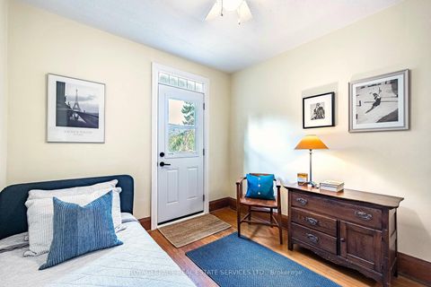 Photo 18 at 44 Fourth Street, New Toronto, Toronto