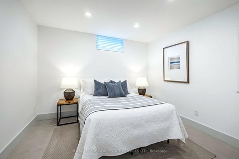 Photo 25 at 44 Fourth Street, New Toronto, Toronto