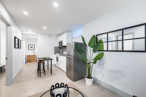 Photo 31 at 44 Fourth Street, New Toronto, Toronto