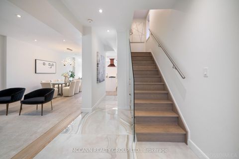 Photo 3 at 217 Pearson Avenue, Swansea, Toronto