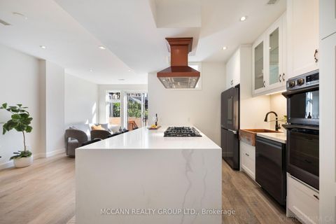 Photo 12 at 217 Pearson Avenue, Swansea, Toronto