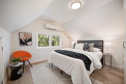 Photo 32 at 217 Pearson Avenue, Swansea, Toronto