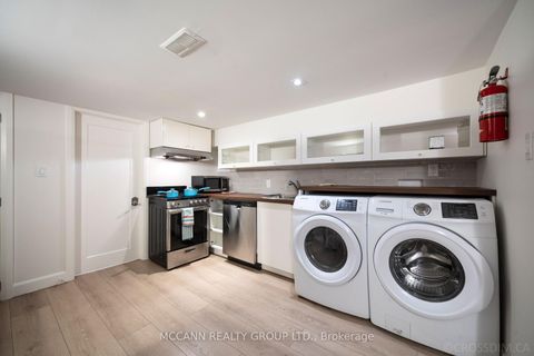 Photo 35 at 217 Pearson Avenue, Swansea, Toronto