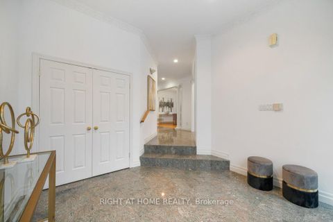 Photo 1 at 260 Byng Avenue, Willowdale East, Toronto