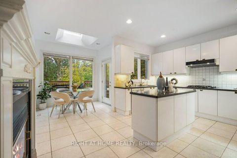 Photo 14 at 260 Byng Avenue, Willowdale East, Toronto