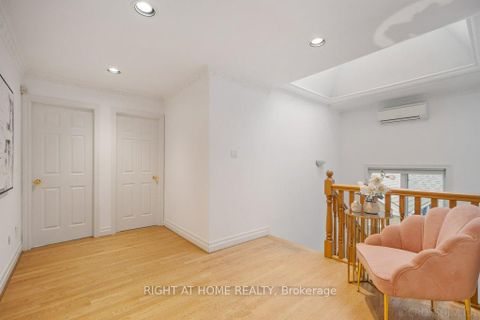Photo 21 at 260 Byng Avenue, Willowdale East, Toronto