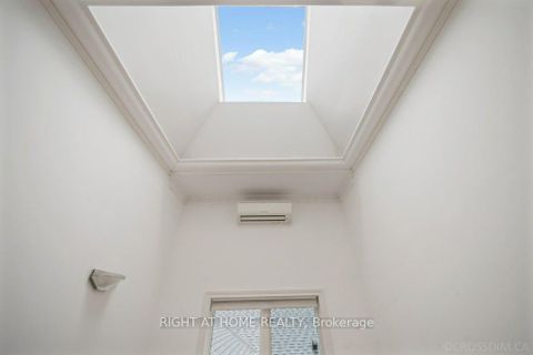 Photo 22 at 260 Byng Avenue, Willowdale East, Toronto