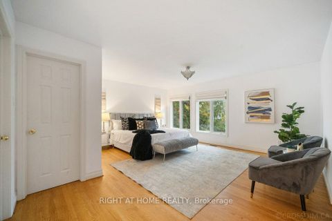 Photo 23 at 260 Byng Avenue, Willowdale East, Toronto