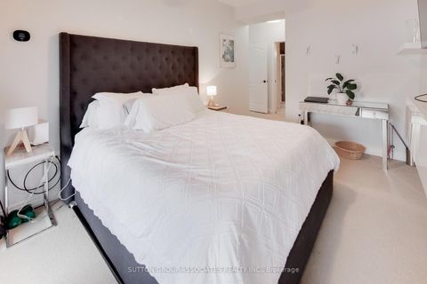 Photo 17 at 406 - 2 Edith Drive, Eglinton, Toronto