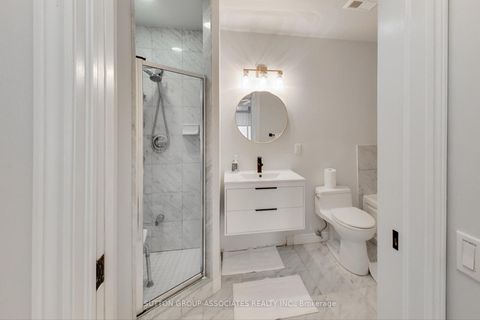 Photo 18 at 406 - 2 Edith Drive, Eglinton, Toronto