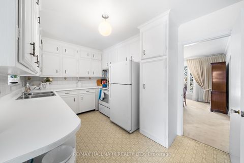 Photo 10 at 55 Sandringham Drive, Nortown, Toronto