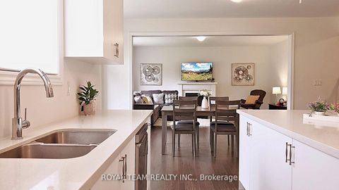 Photo 17 at 251 Danny Wheeler Boulevard, Keswick North, Georgina