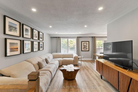 Photo 4 at 496 Seymour Drive, WO West, Oakville