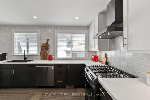 Photo 9 at 496 Seymour Drive, WO West, Oakville