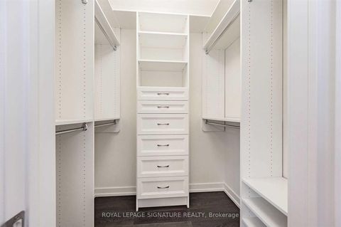 Photo 16 at 300 Squire Crescent, GO Glenorchy, Oakville