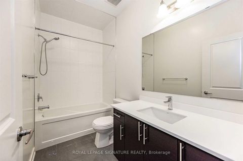 Photo 20 at 300 Squire Crescent, GO Glenorchy, Oakville